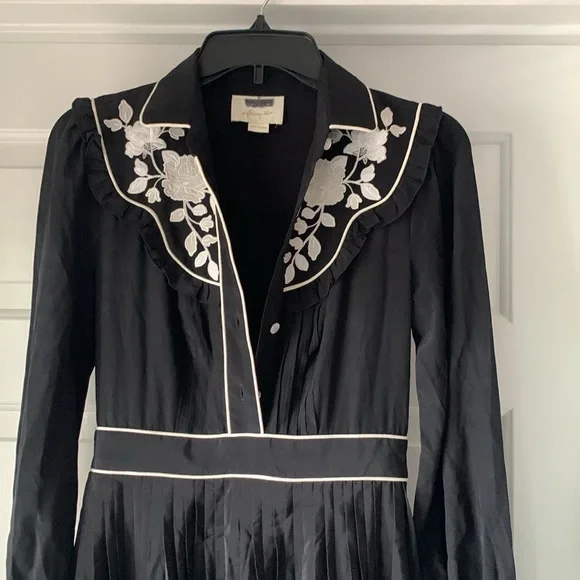 Authentic Kate Spade New York x The Madison Ave. Collection 100% Silk Shirtdress